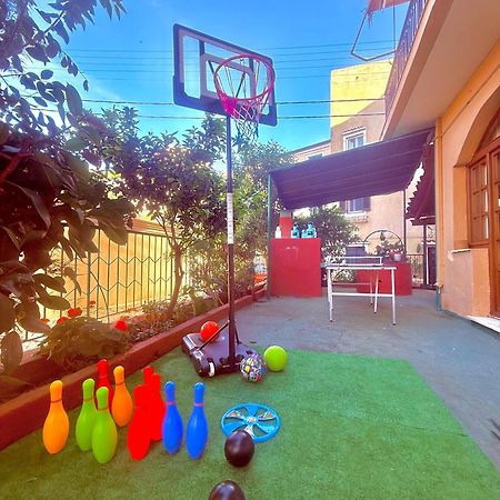 Fay'S Barbeque Garden House -Family Activities Corfu Port Apartamento Exterior foto