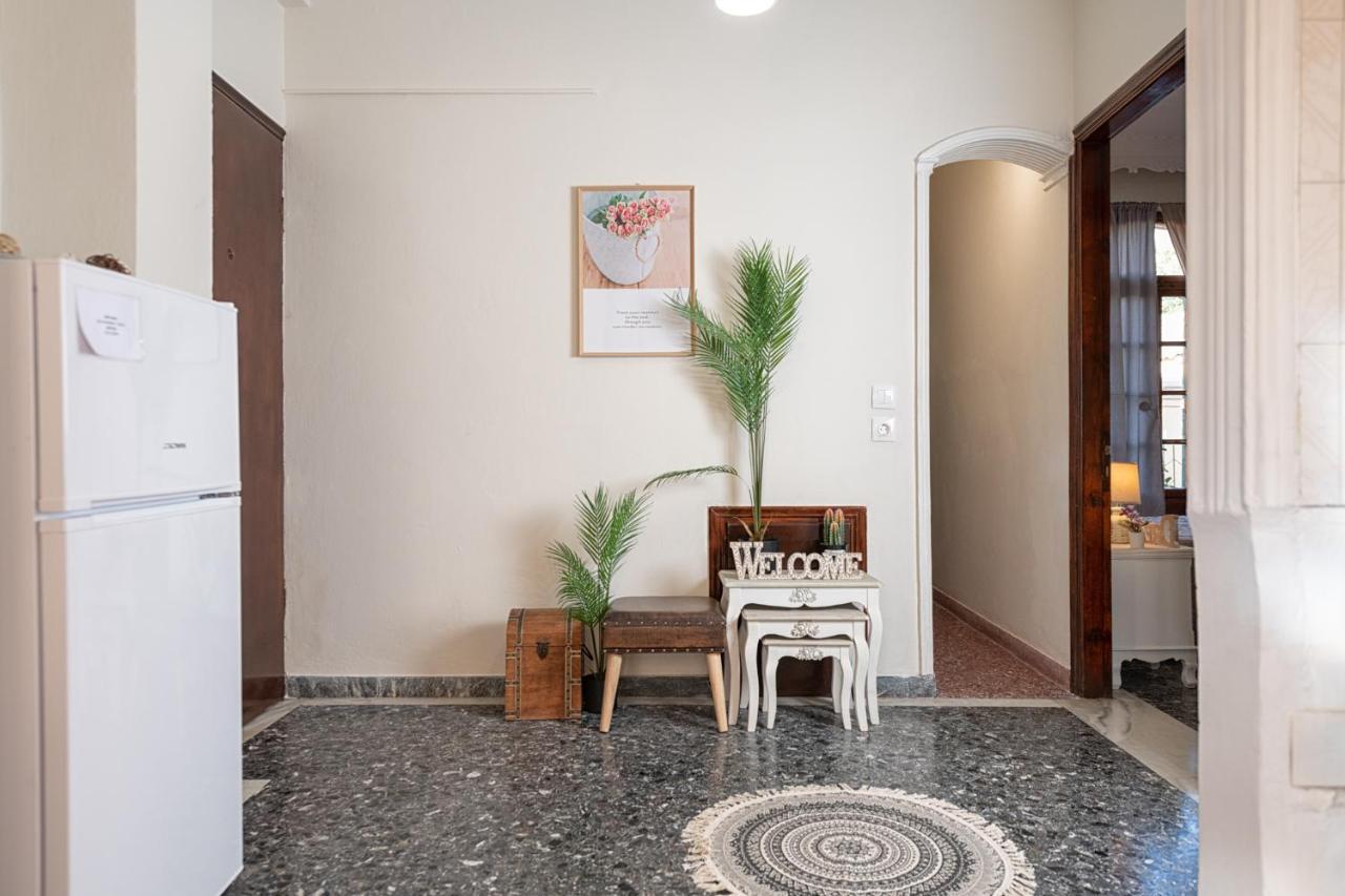 Fay'S Barbeque Garden House -Family Activities Corfu Port Apartamento Exterior foto