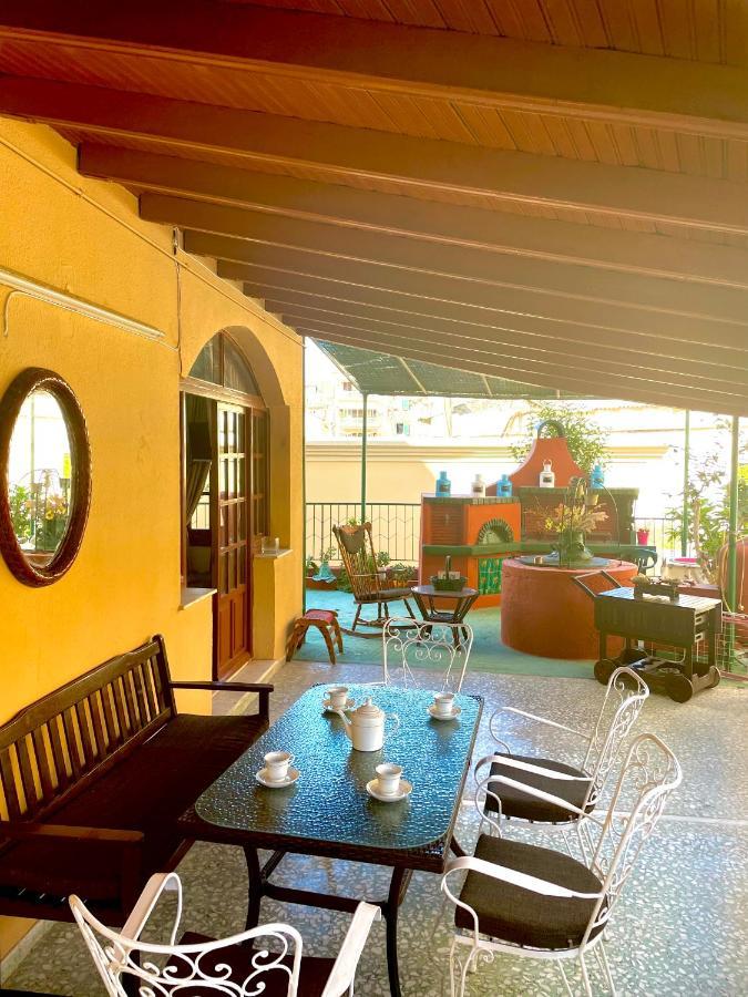 Fay'S Barbeque Garden House -Family Activities Corfu Port Apartamento Exterior foto