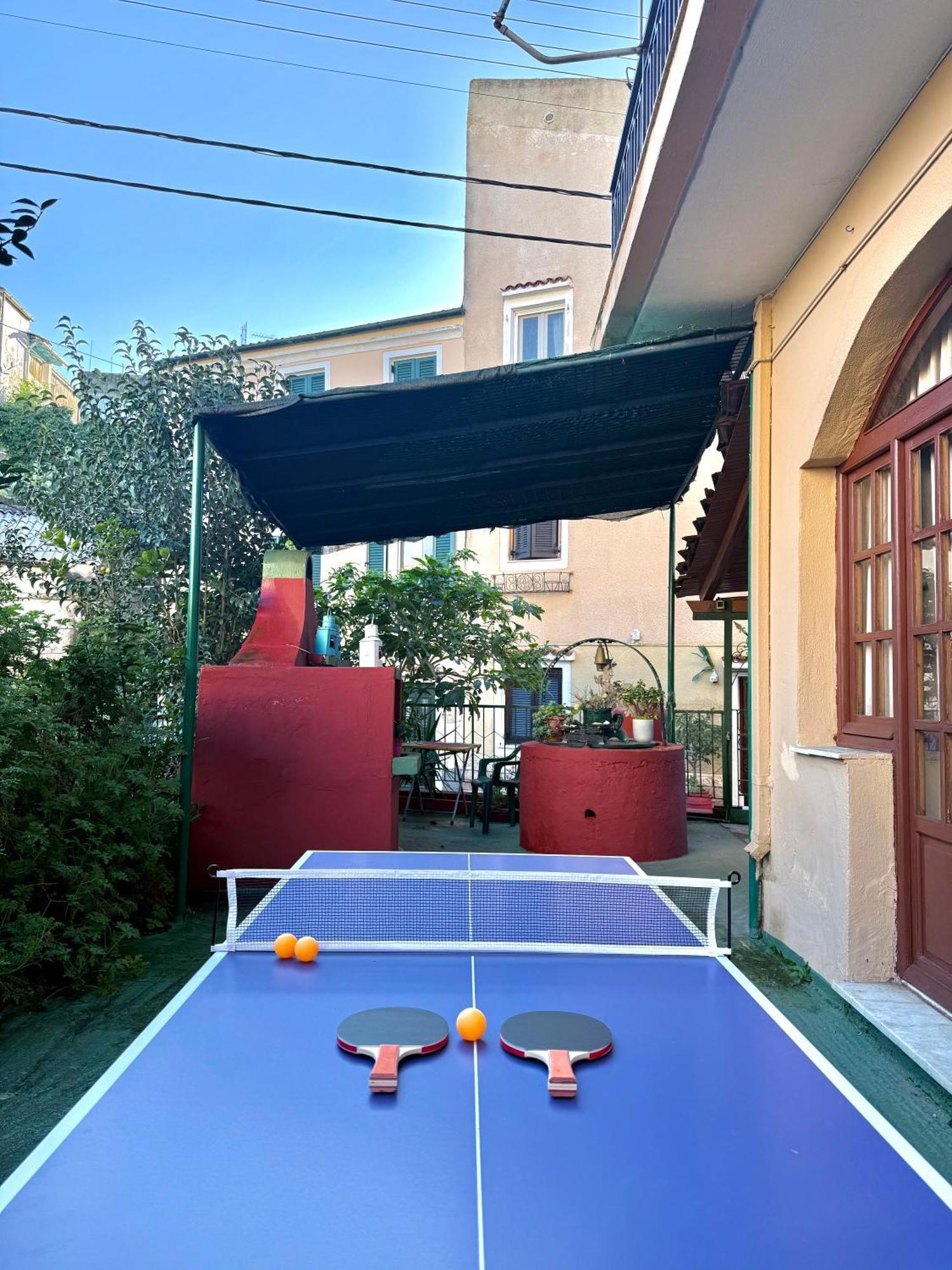 Fay'S Barbeque Garden House -Family Activities Corfu Port Apartamento Exterior foto